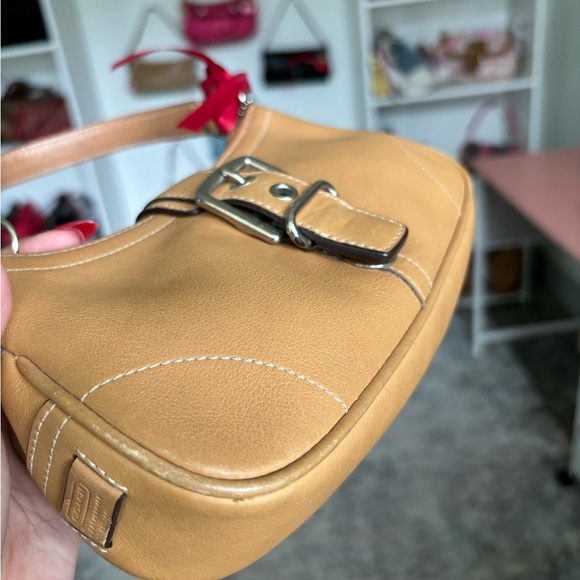 Y2K Coach Demi Buckle Tan Leather Bag π - Picture 7 of 11